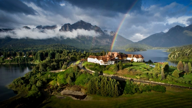 GOLF  I  BUENOS AIRES & BARILOCHE GOLF EXPERIENCE